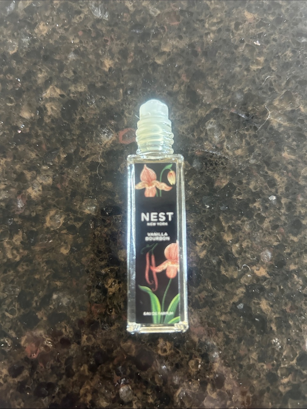 NEST Fragrances Vanilla Bourbon Rollerball - Black with Pink Floral Accents